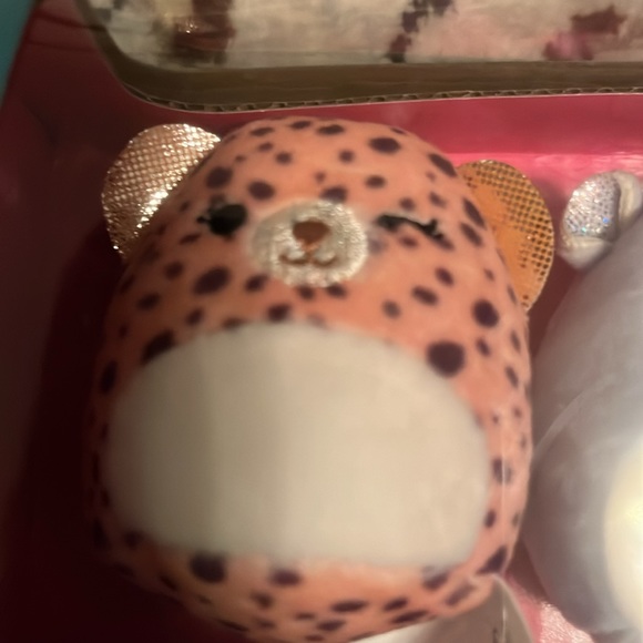 Squishville Set of 6 - Picture 3 of 7